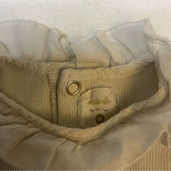 Analogie Ribbed Ruffle Collar Romper 9M Cream - Picture 2 of 5